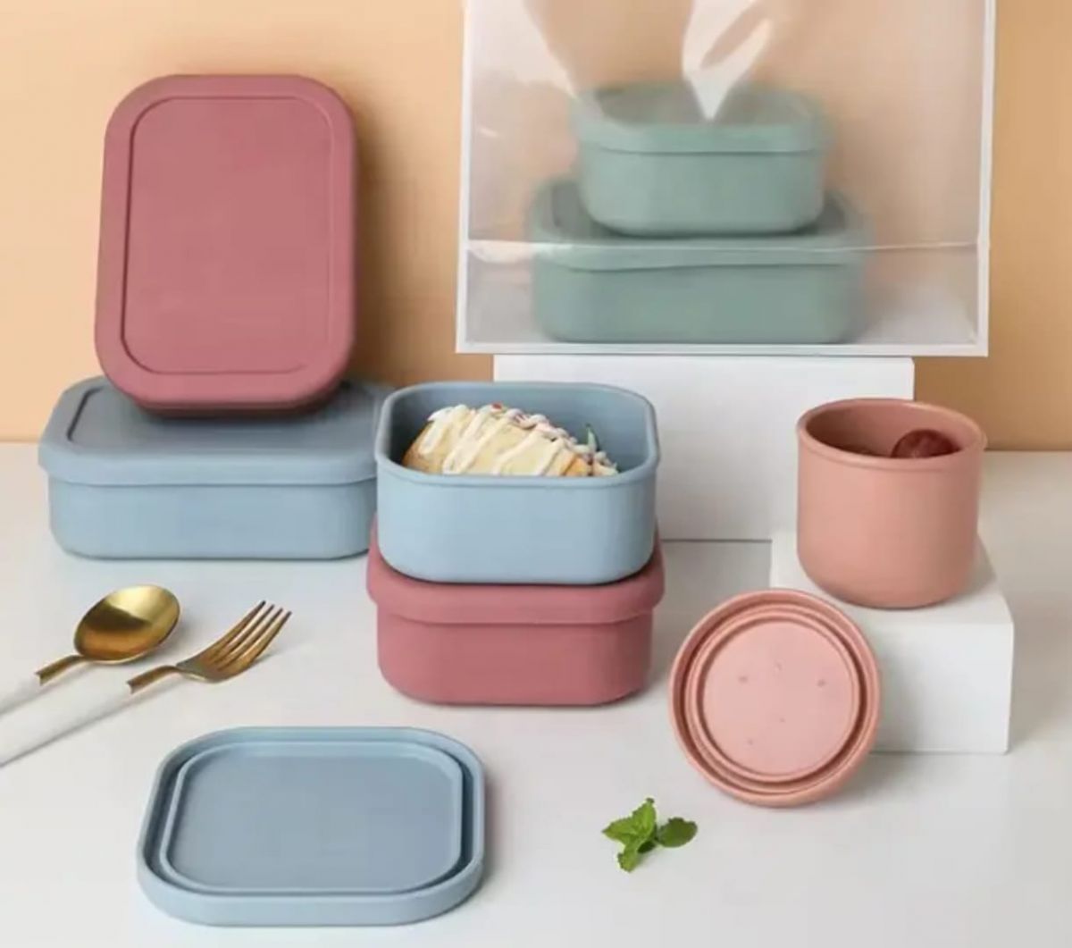 ZipGreen Silicone Multi-Use Square Containers (Pack of 3) Image